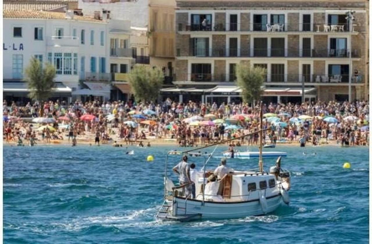 Ca La Lola Villa L' Escala Exteriör bild